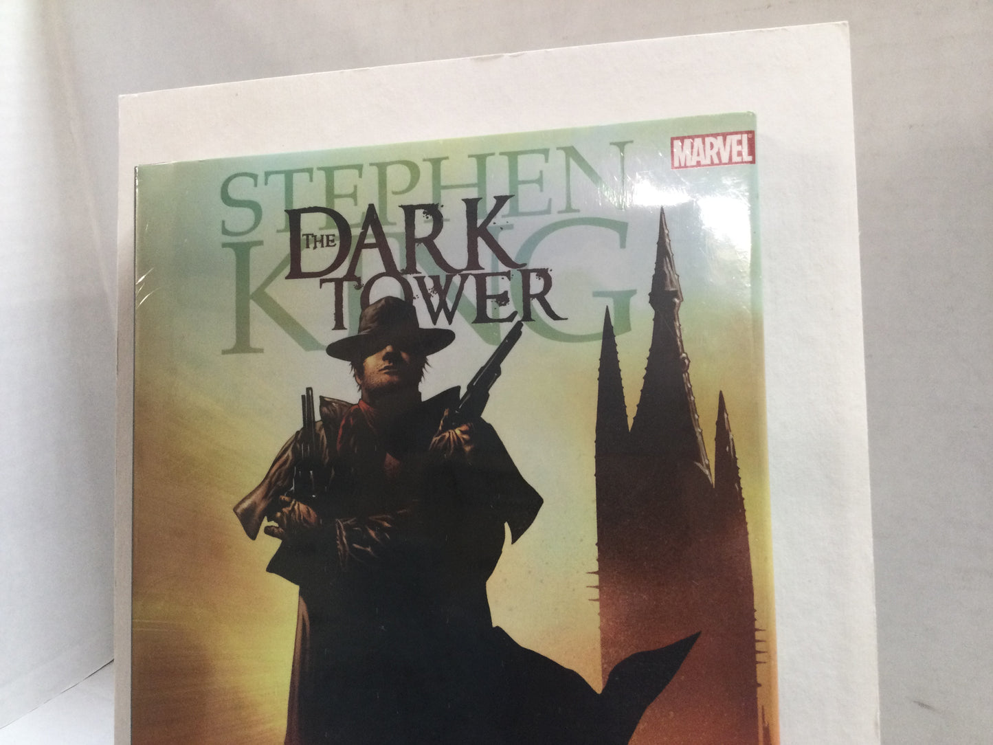 The Dark Tower: The Gunslinger Born by Stephen King