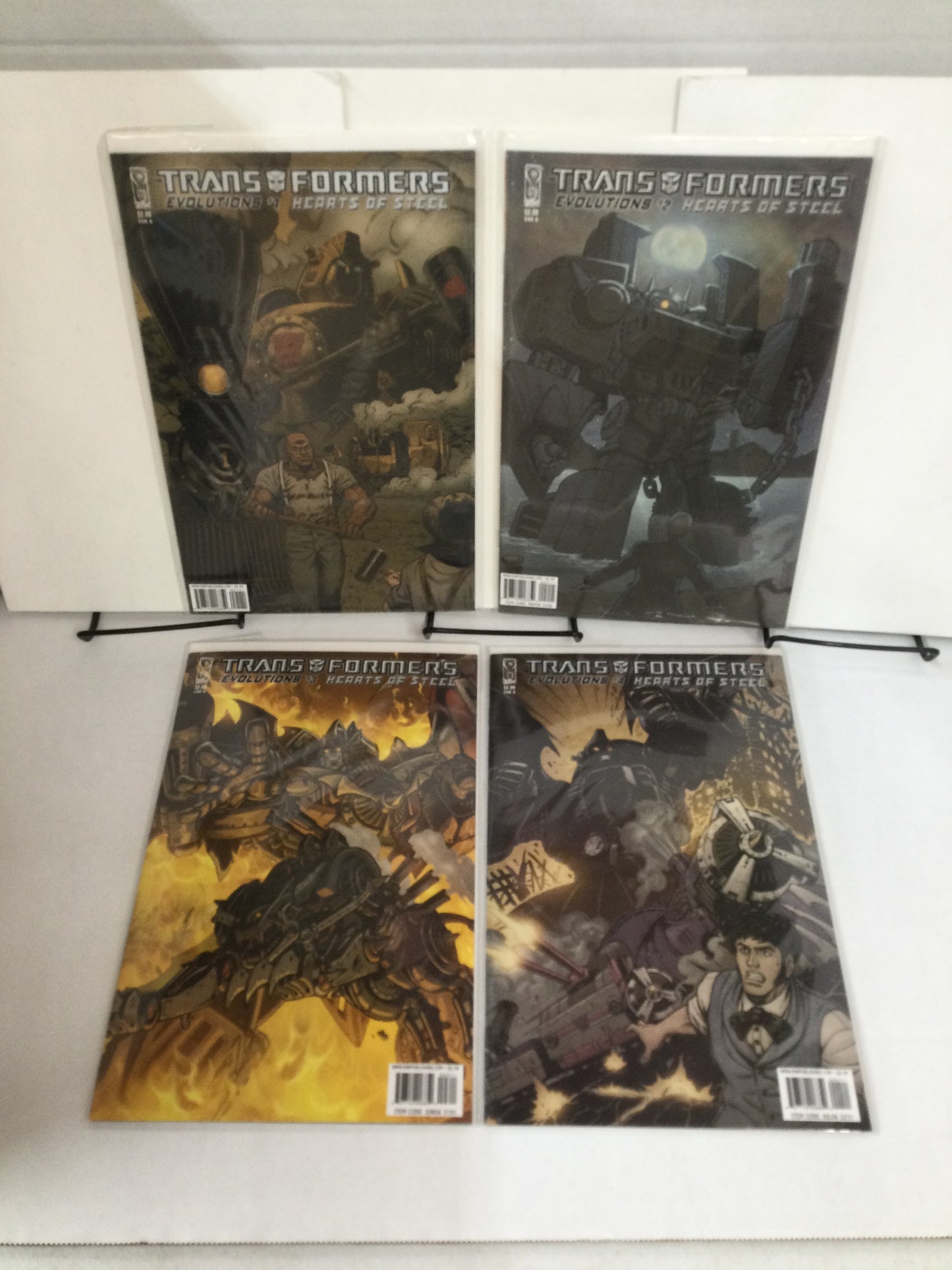 Transformers: Evolutions–Hearts Of Steel#1-4 (covers a&b)