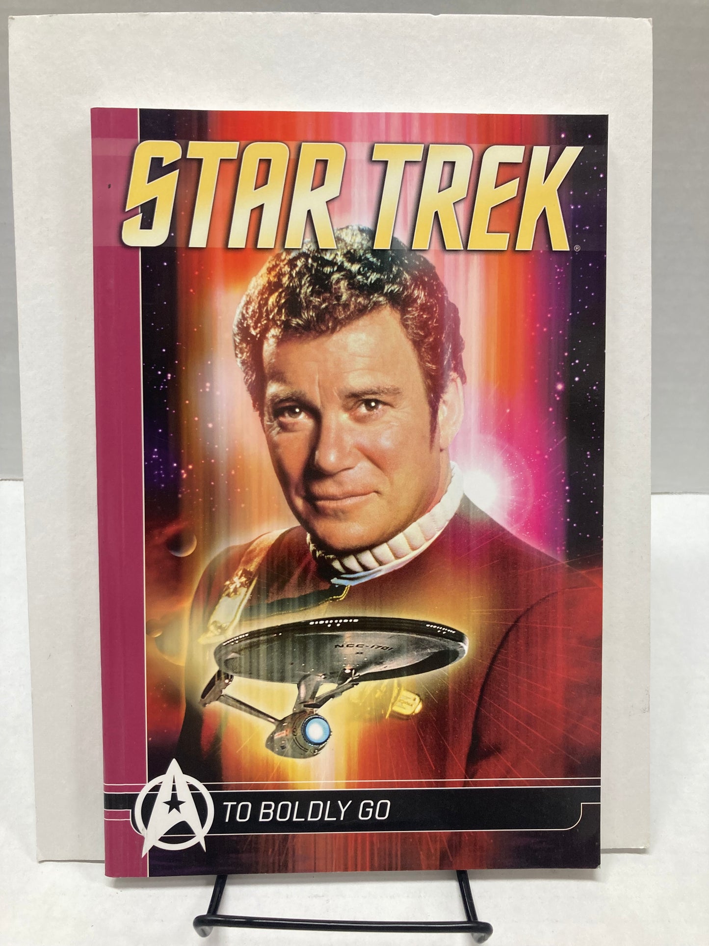 STAR TREK COMICS CLASSICS: TO BOLDLY GO (TITAN STAR TREK By Mike W. Barr