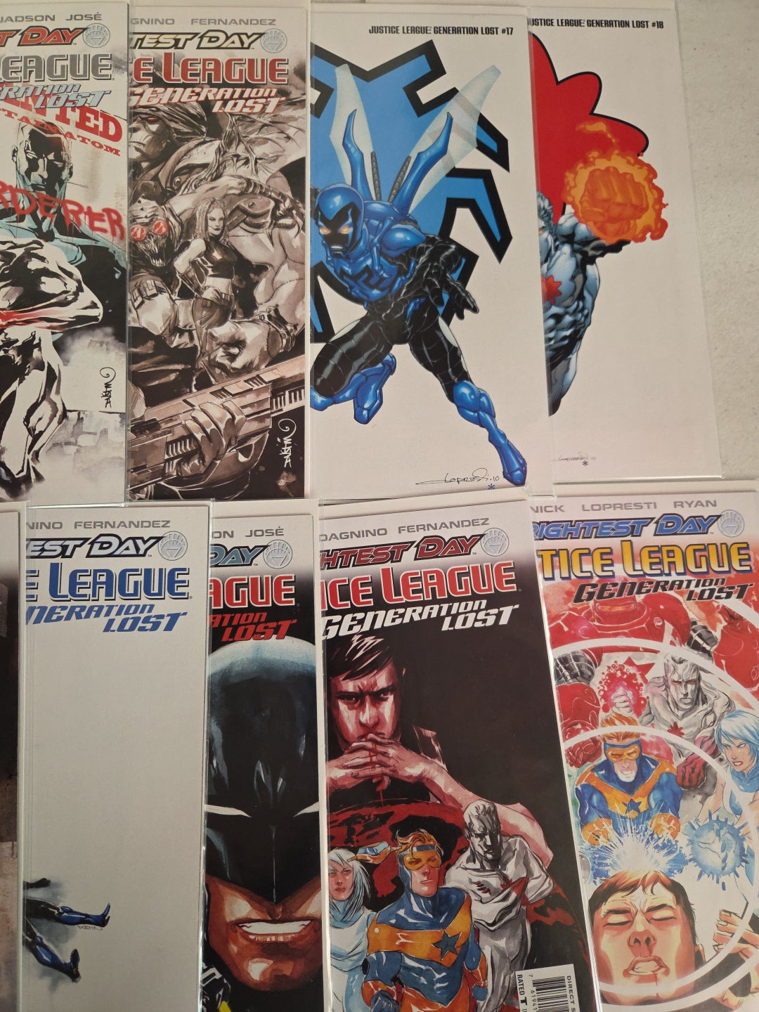 DC Comics JUSTICE LEAGUE GENERATION LOST 10 BOOK LOT #1-24 BRIGHTEST DAY 2010