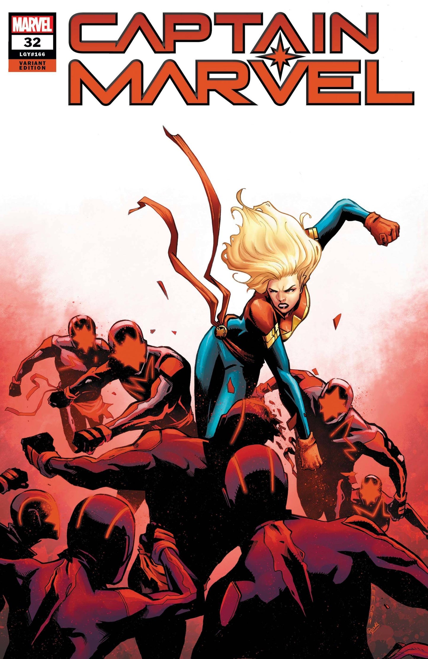 CAPTAIN MARVEL #32 GARBETT VAR