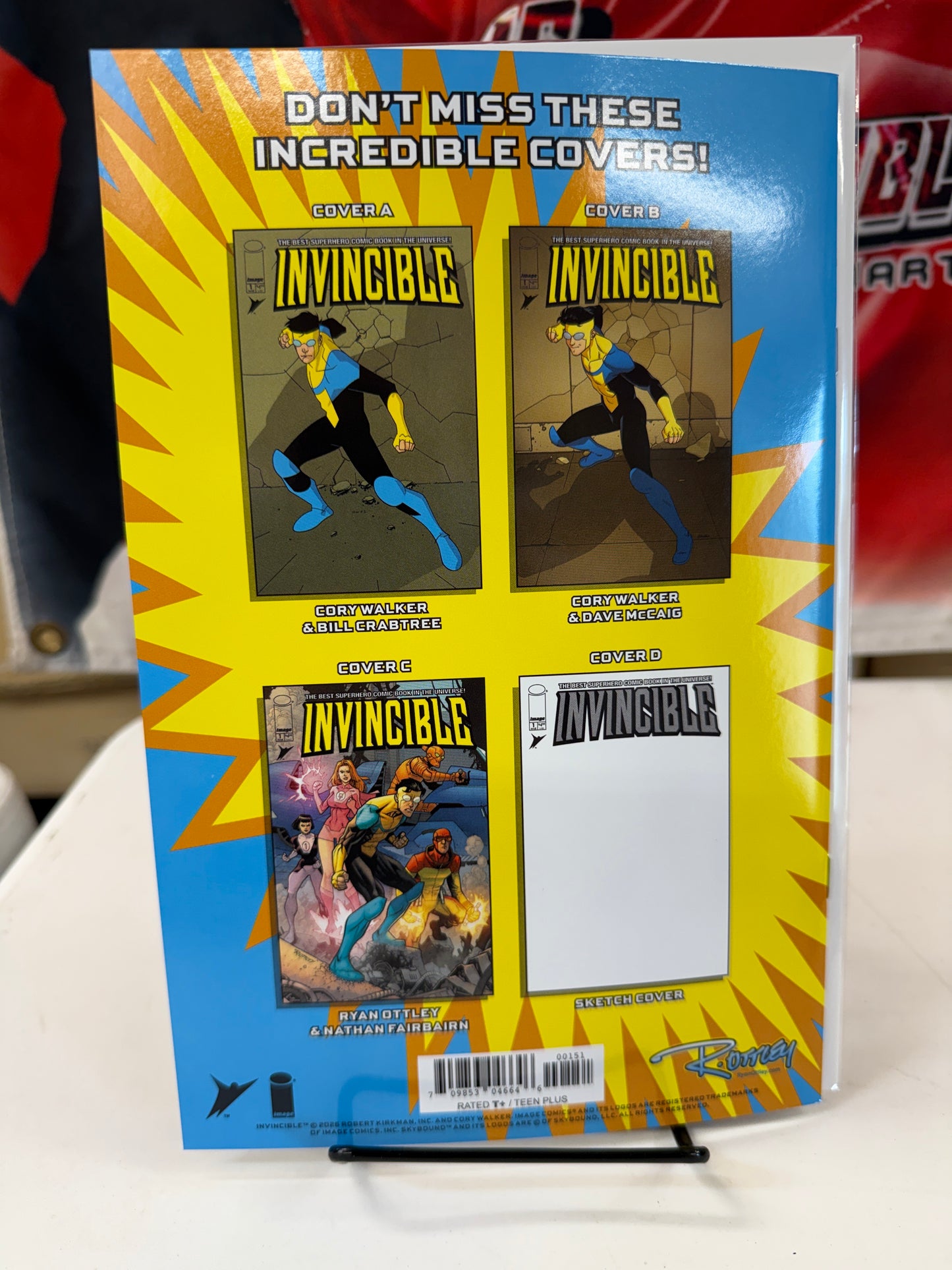 INVINCIBLE #1 RYAN OTTLEY B&W BLOODY RED FOIL VIRGIN VARIANT