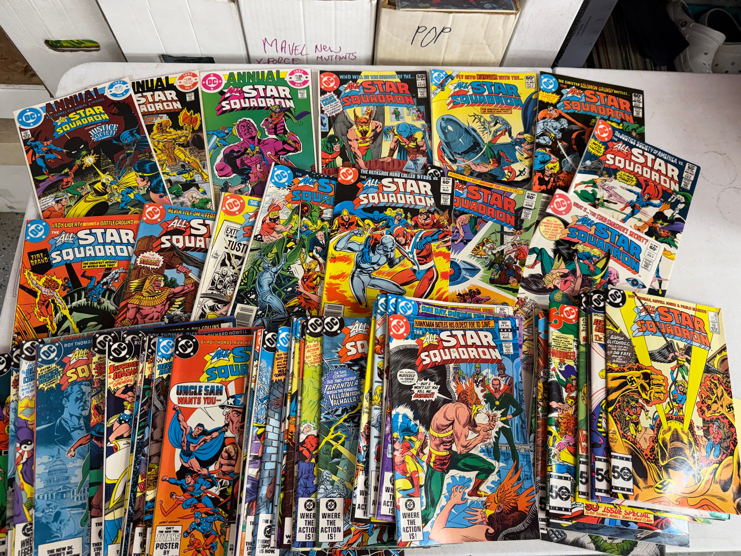 All-star Squadron Comic Lot Of 58 (1-55+ Ann 1-3) #23 1st Amazing Man