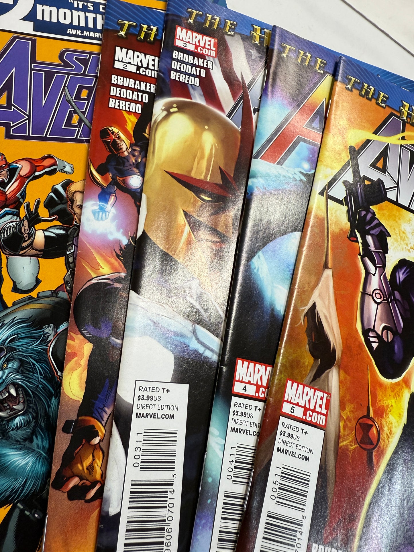 Secret Avengers Lot  #2,3,4,5,13,16,18,22 Marvel Comics 2010