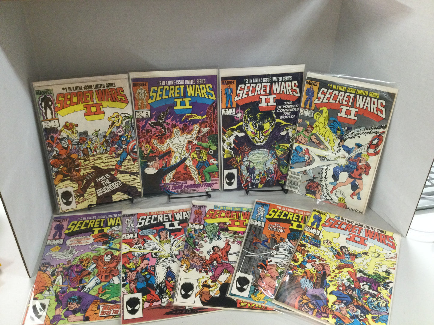 Marvel Super Heroes SECRET WARS 1-12 #8 8.0 CGC newsstand + Vol II 1-9 sets $425 Plus $15 shipping