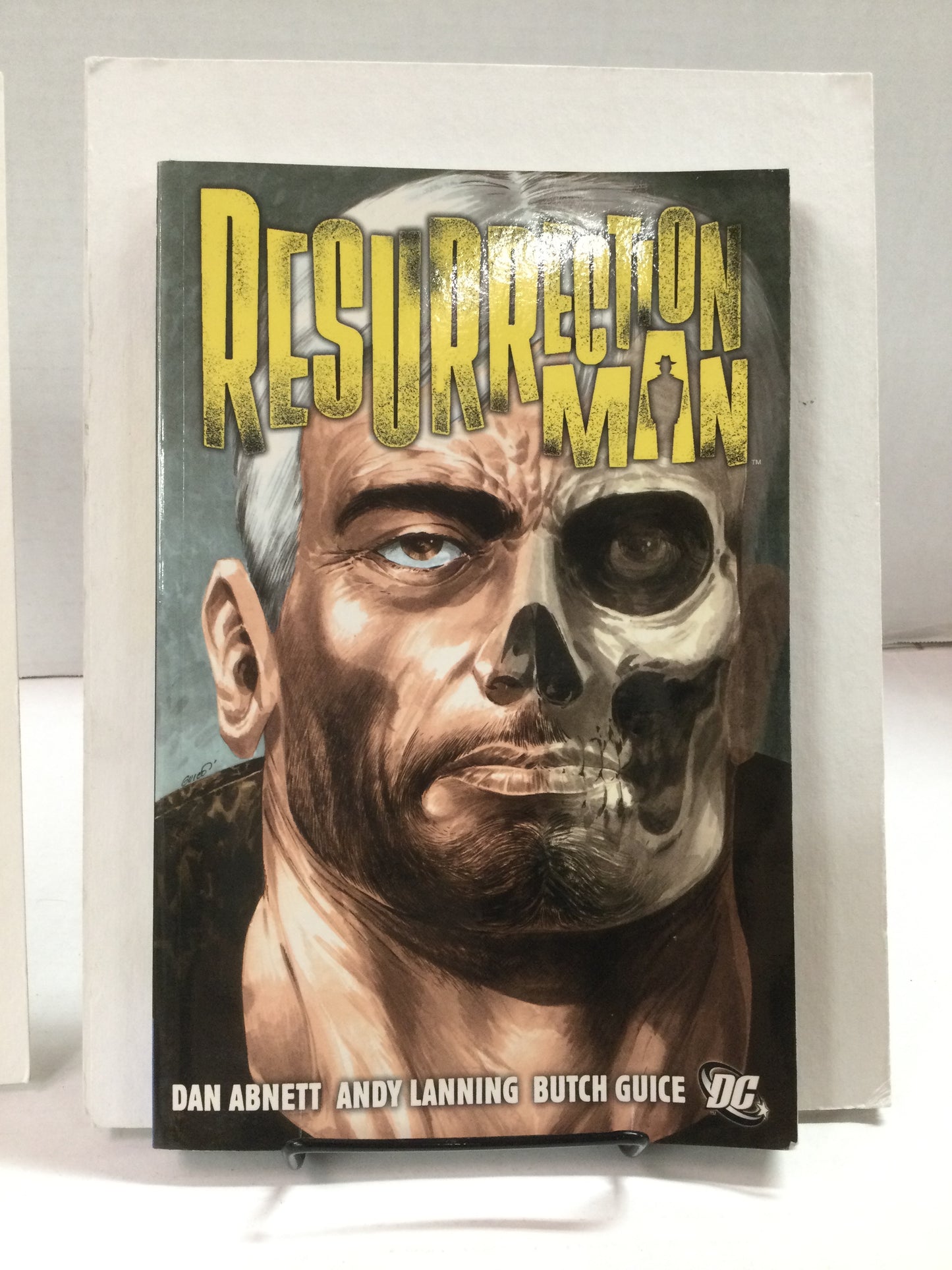 Resurrection Man Vol. 1, Lanning, Andy, DC Comics, 2011, Paperback