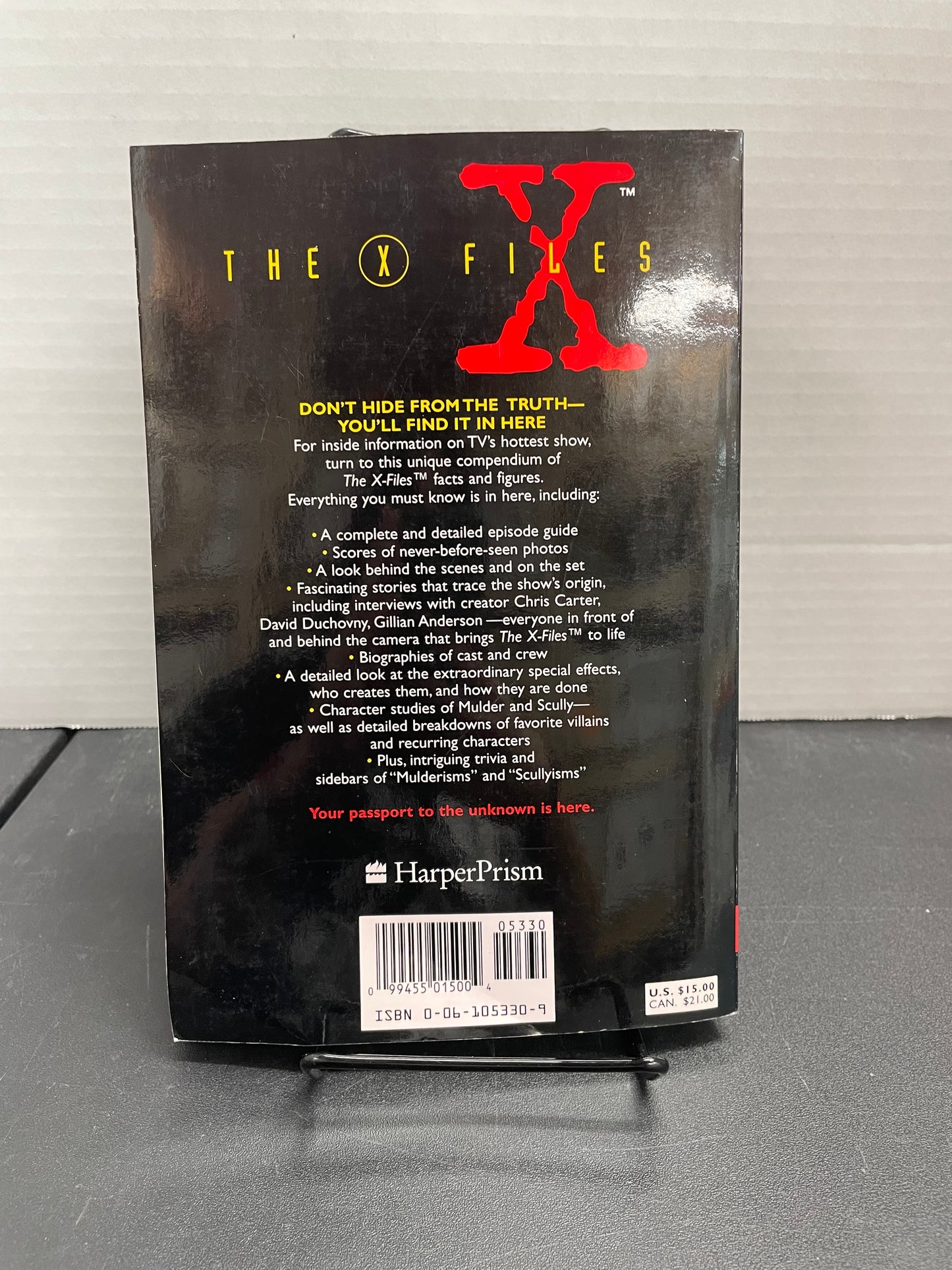 The Truth Is Out There: The Official Guide To The X-Files