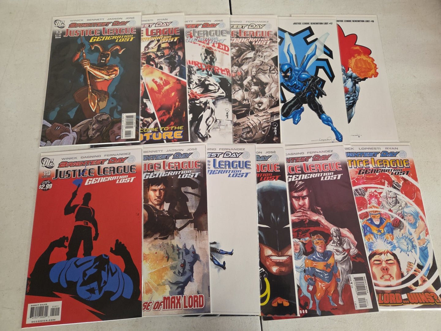 DC Comics JUSTICE LEAGUE GENERATION LOST 10 BOOK LOT #1-24 BRIGHTEST DAY 2010