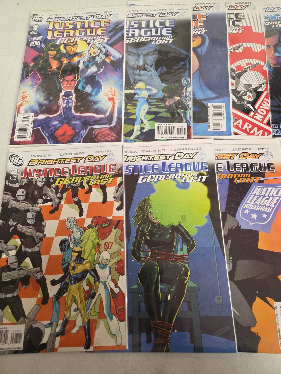DC Comics JUSTICE LEAGUE GENERATION LOST 10 BOOK LOT #1-24 BRIGHTEST DAY 2010