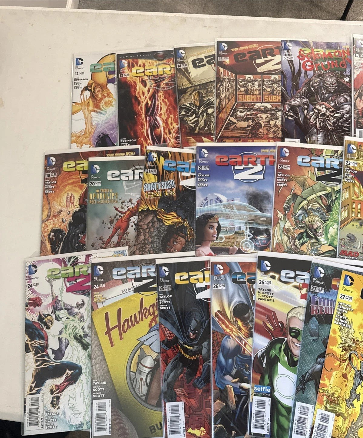Earth 2 0-32 (missing #19) +15.2 Annual 1-2 +Future’s End Complete Set