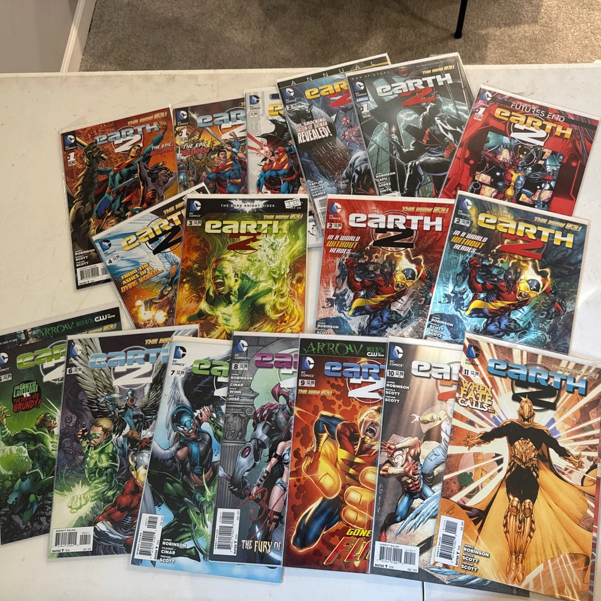 Earth 2 0-32 (missing #19) +15.2 Annual 1-2 +Future’s End Complete Set