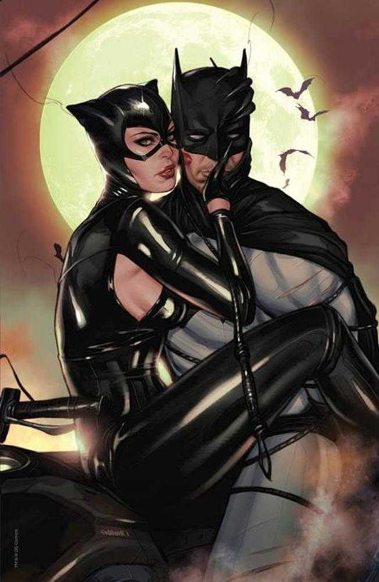 Catwoman #52 Cover E 1 in 50 Joshua Sway Swaby Foil Variant